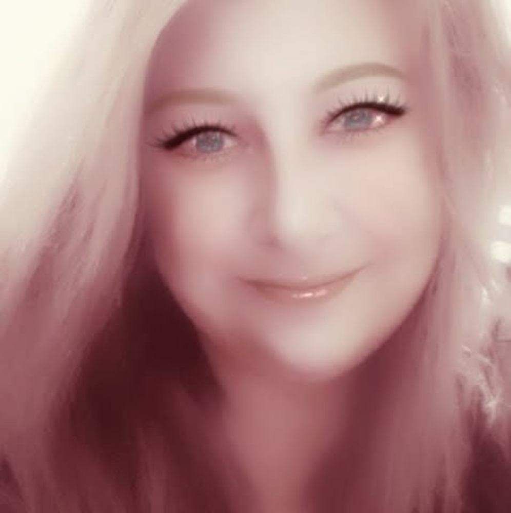 Meet your Posher, Mandy